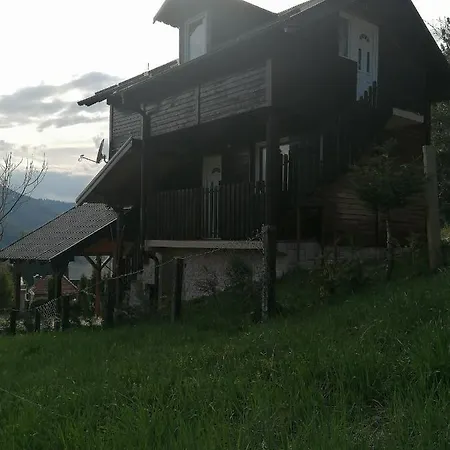 Vikendica Moonlight Hébergement de vacances Zaovine