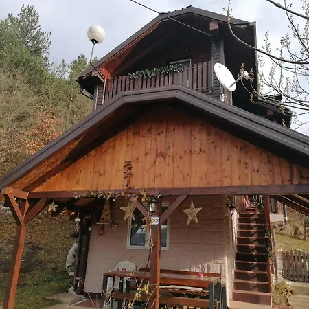 Сasa de vacaciones Vikendica Moonlight