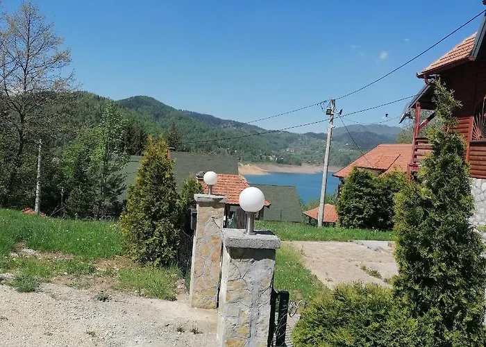 Vikendica Moonlight بيت للعطل Zaovine