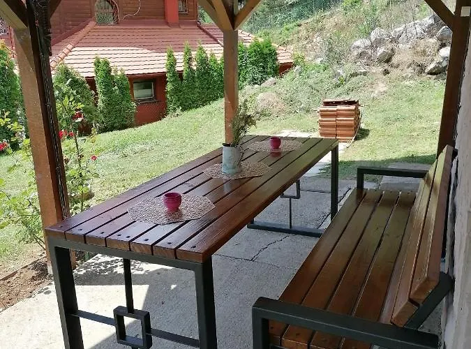 بيت للعطل Vikendica Moonlight