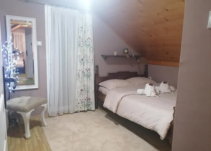 Vikendica Moonlight بيت للعطل Zaovine